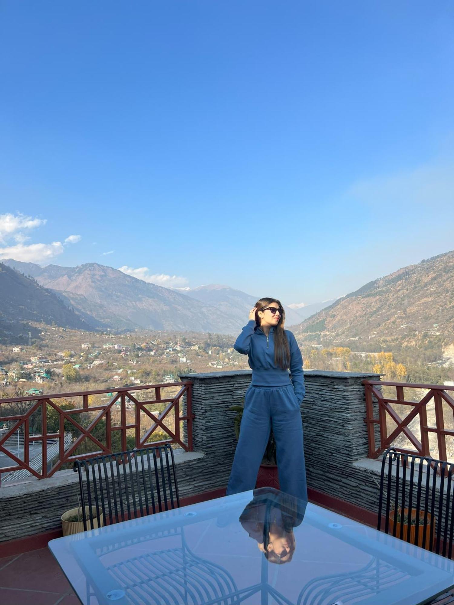 Regenta Inn By Riverside Manali Bagian luar foto
