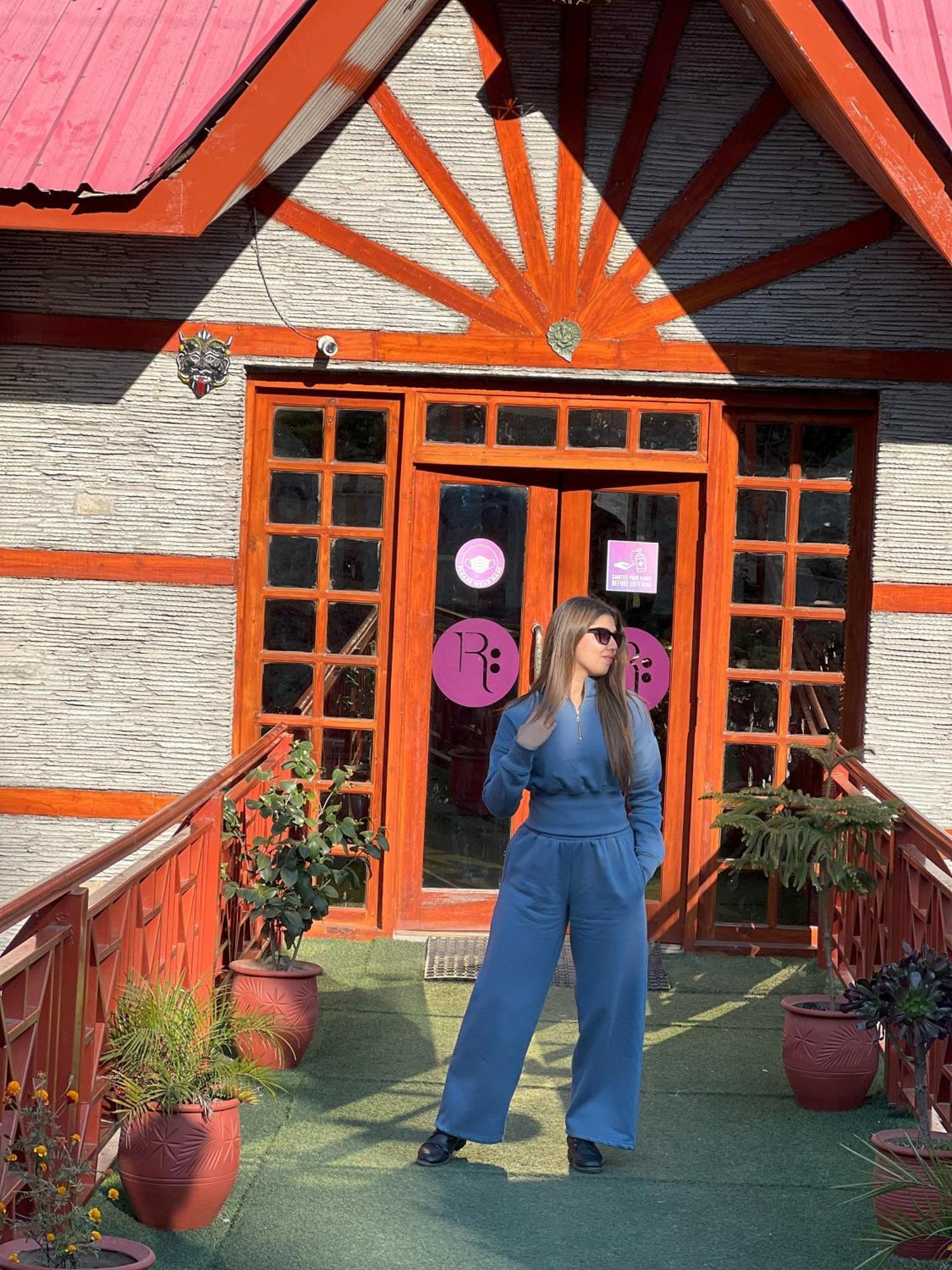 Regenta Inn By Riverside Manali Bagian luar foto