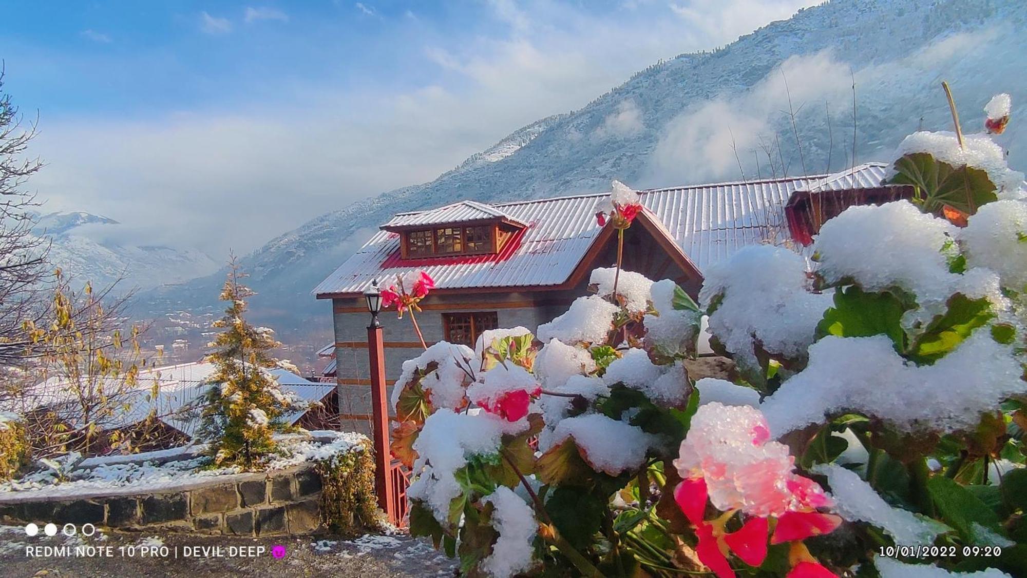 Regenta Inn By Riverside Manali Bagian luar foto