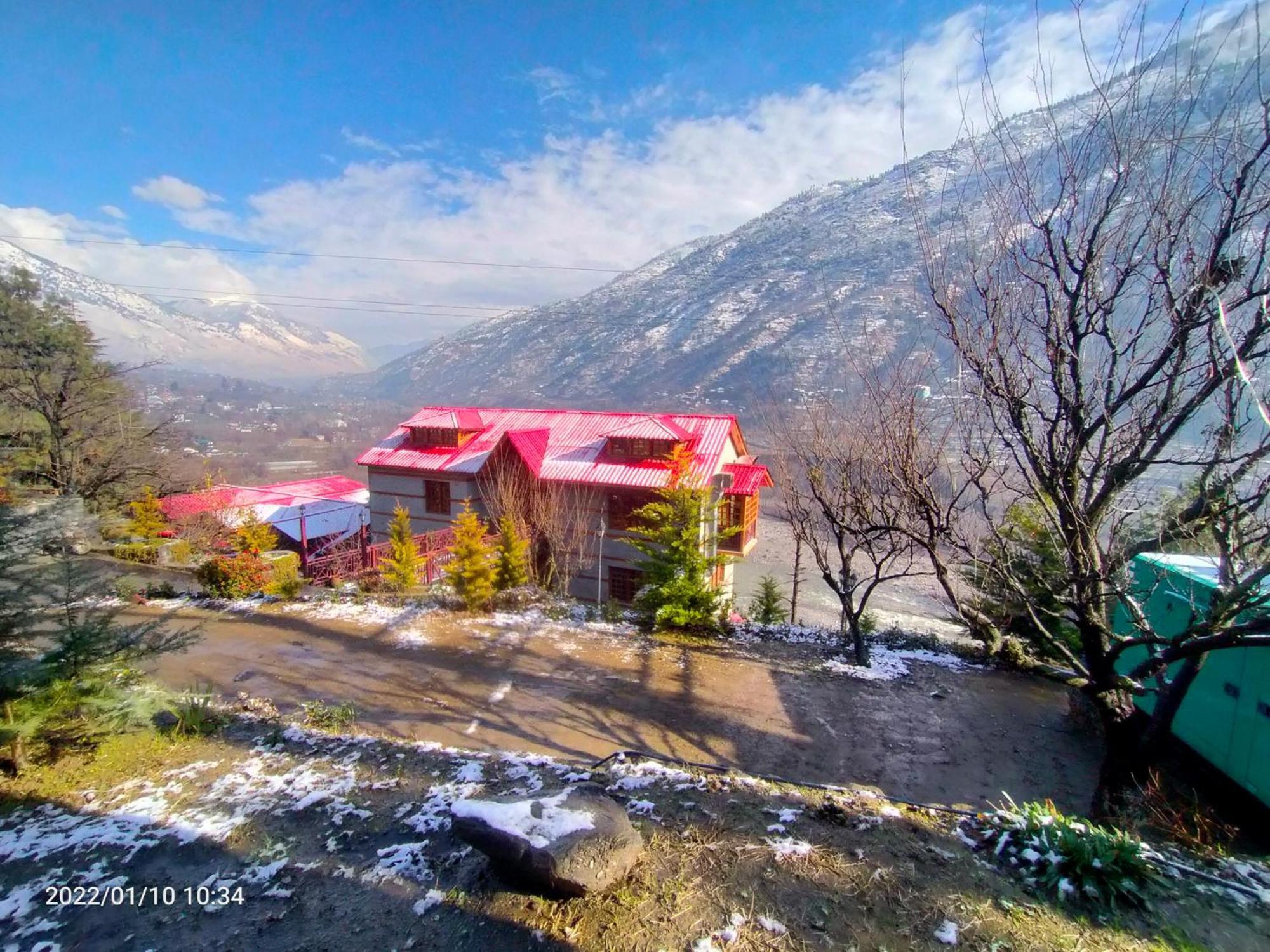 Regenta Inn By Riverside Manali Bagian luar foto