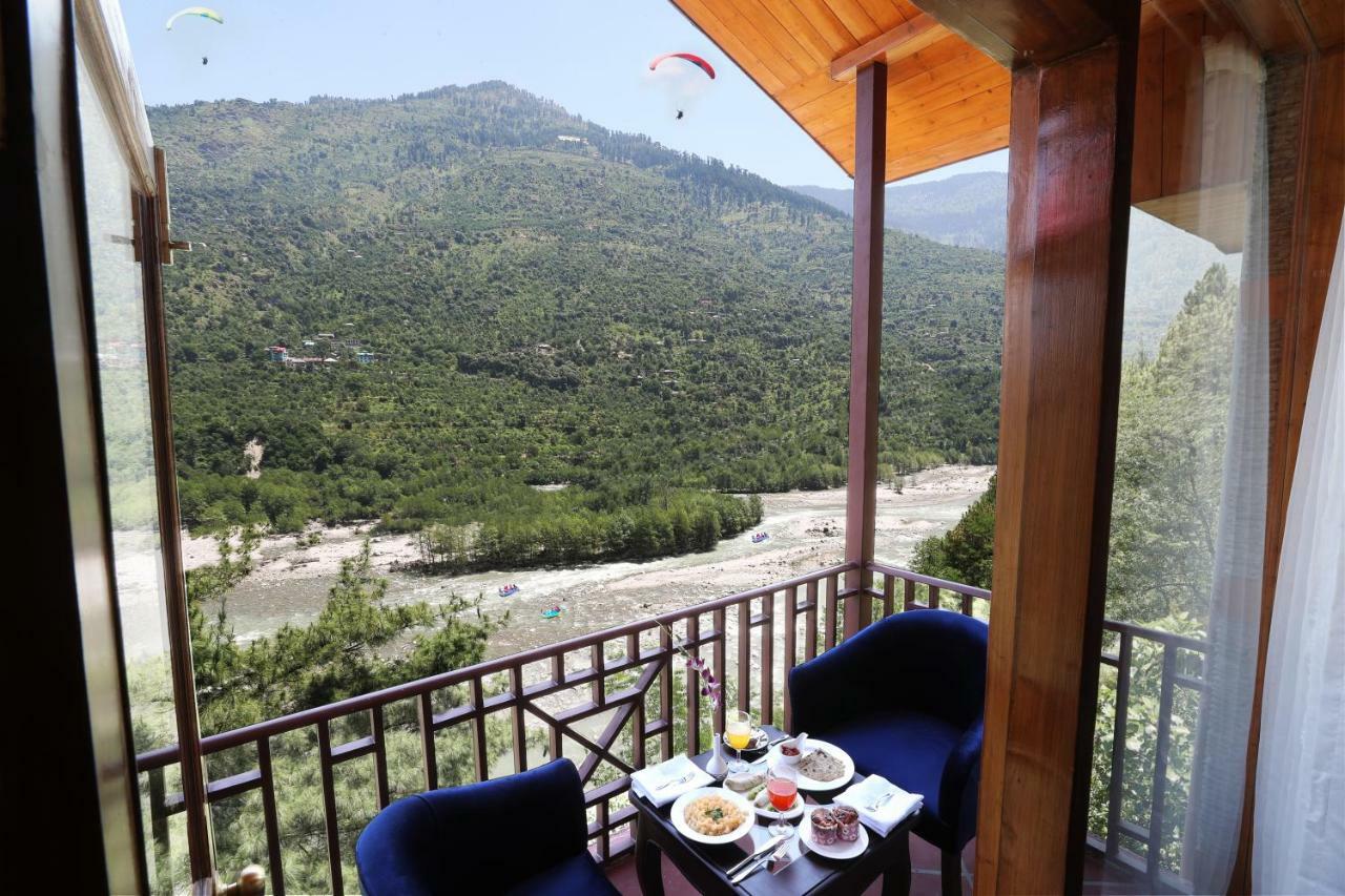 Regenta Inn By Riverside Manali Bagian luar foto