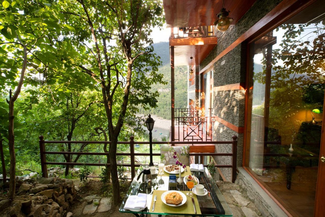 Regenta Inn By Riverside Manali Bagian luar foto