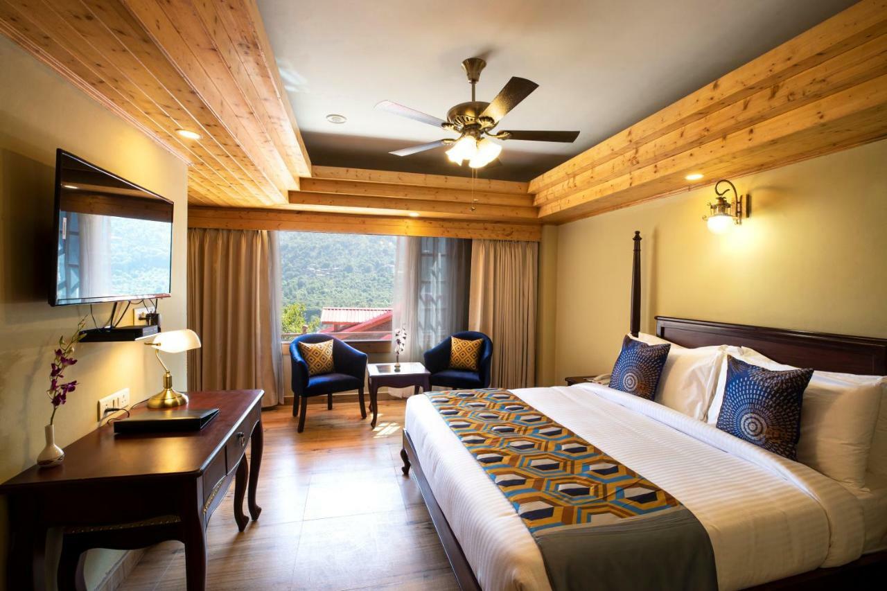 Regenta Inn By Riverside Manali Bagian luar foto